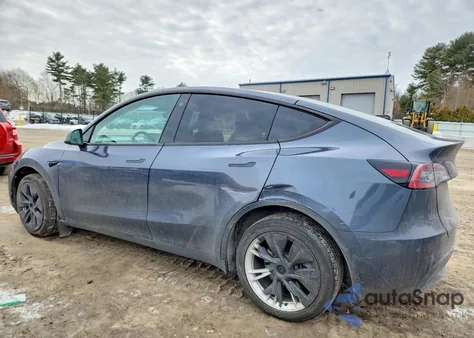 2022 Tesla Model Y z USA, uszkodzony, nr VIN 7SAYGDEE4NA015281